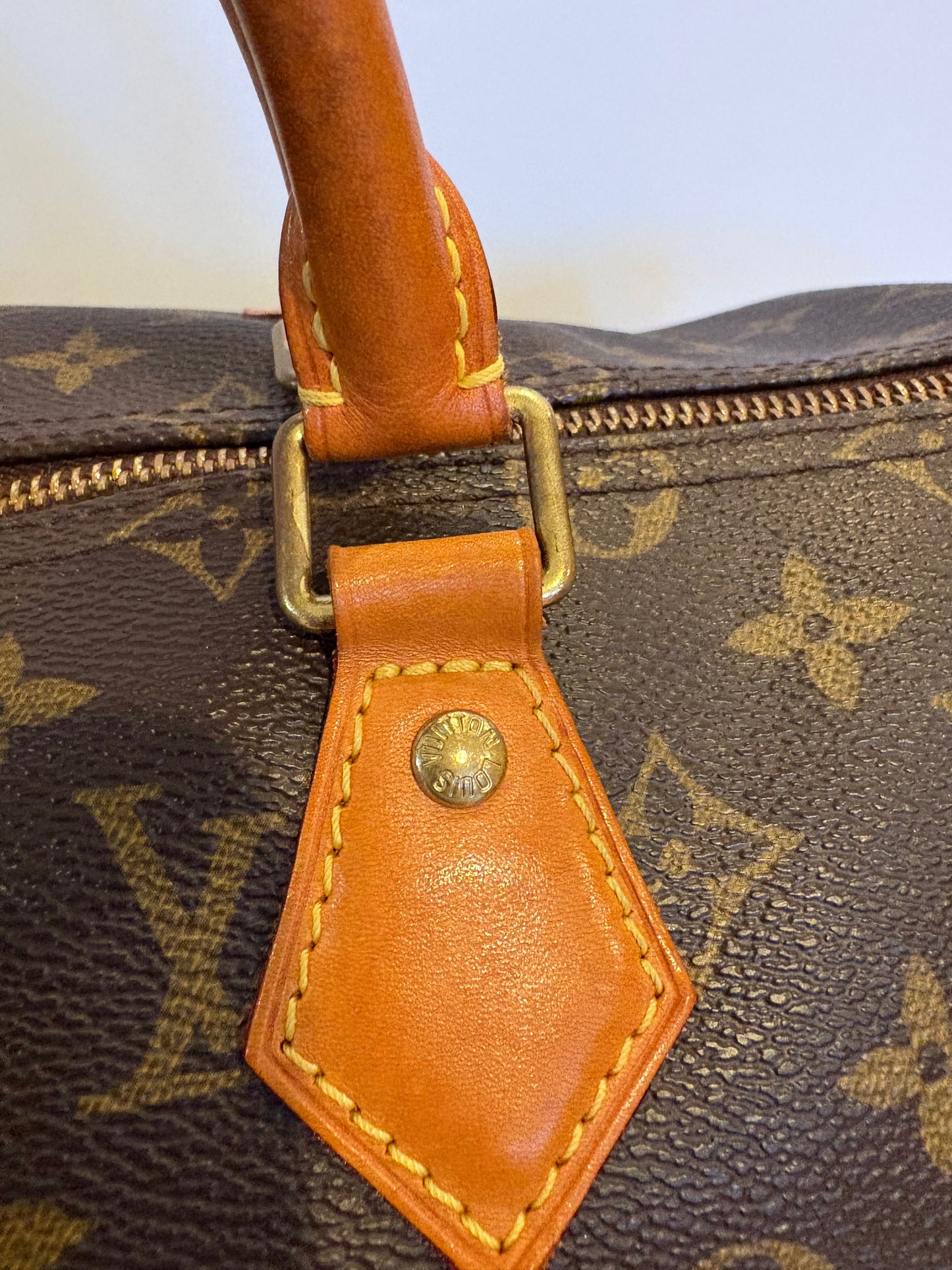 Louis Vuitton Monogram Speedy 35
