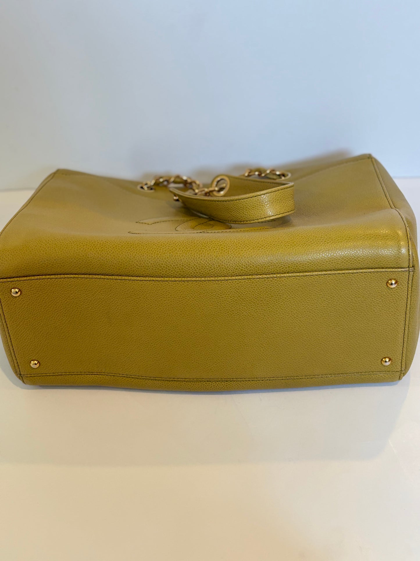 CHANEL Vintage Pre-Owned
1998 CC-stitch tote bag