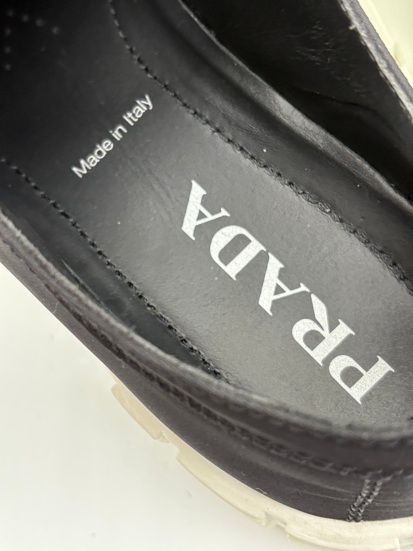 Authentic Prada- Double Wheel Re-Nylon gabardine sneakers Size 7/ 37