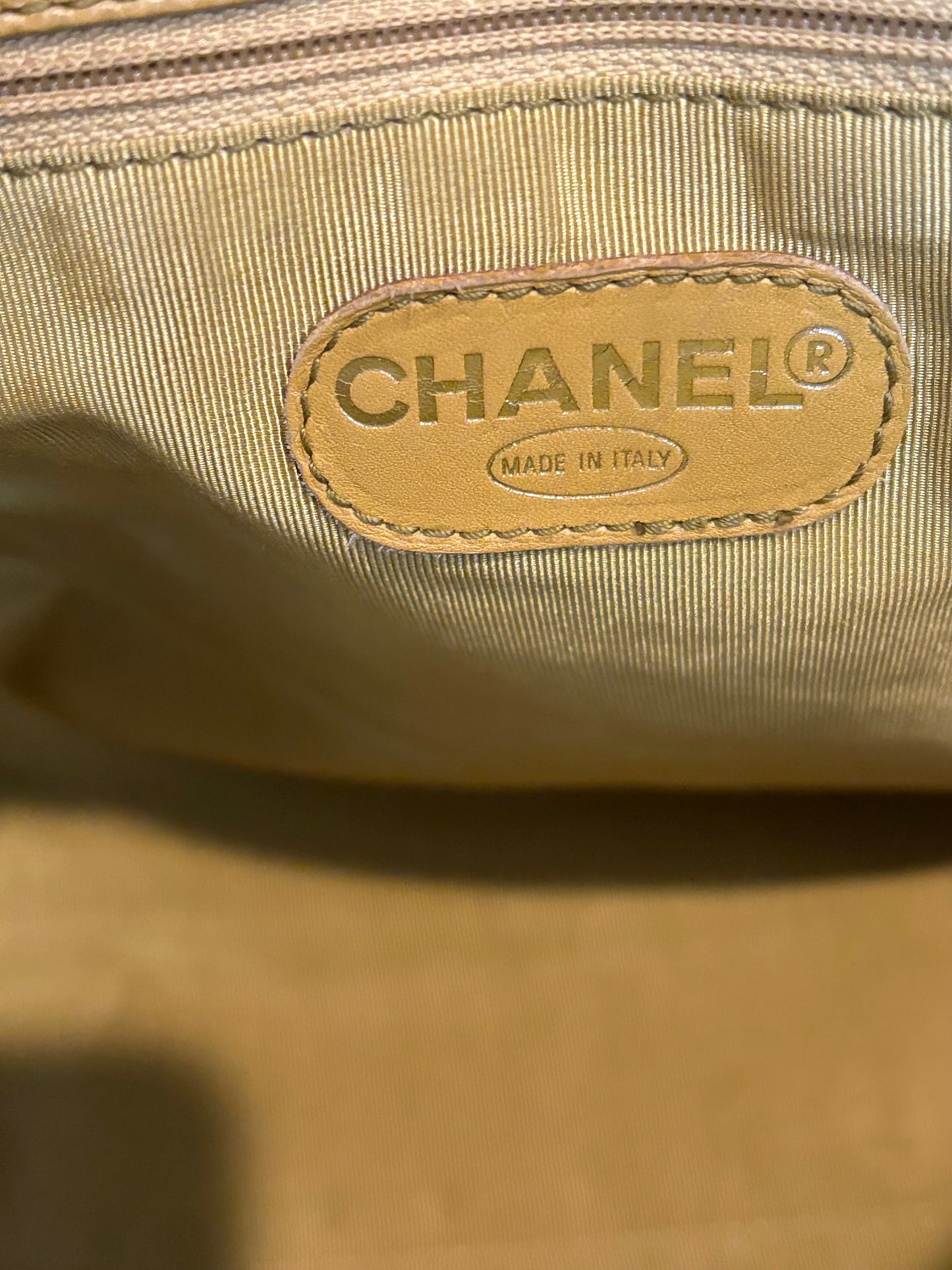 CHANEL Vintage Pre-Owned
1998 CC-stitch tote bag