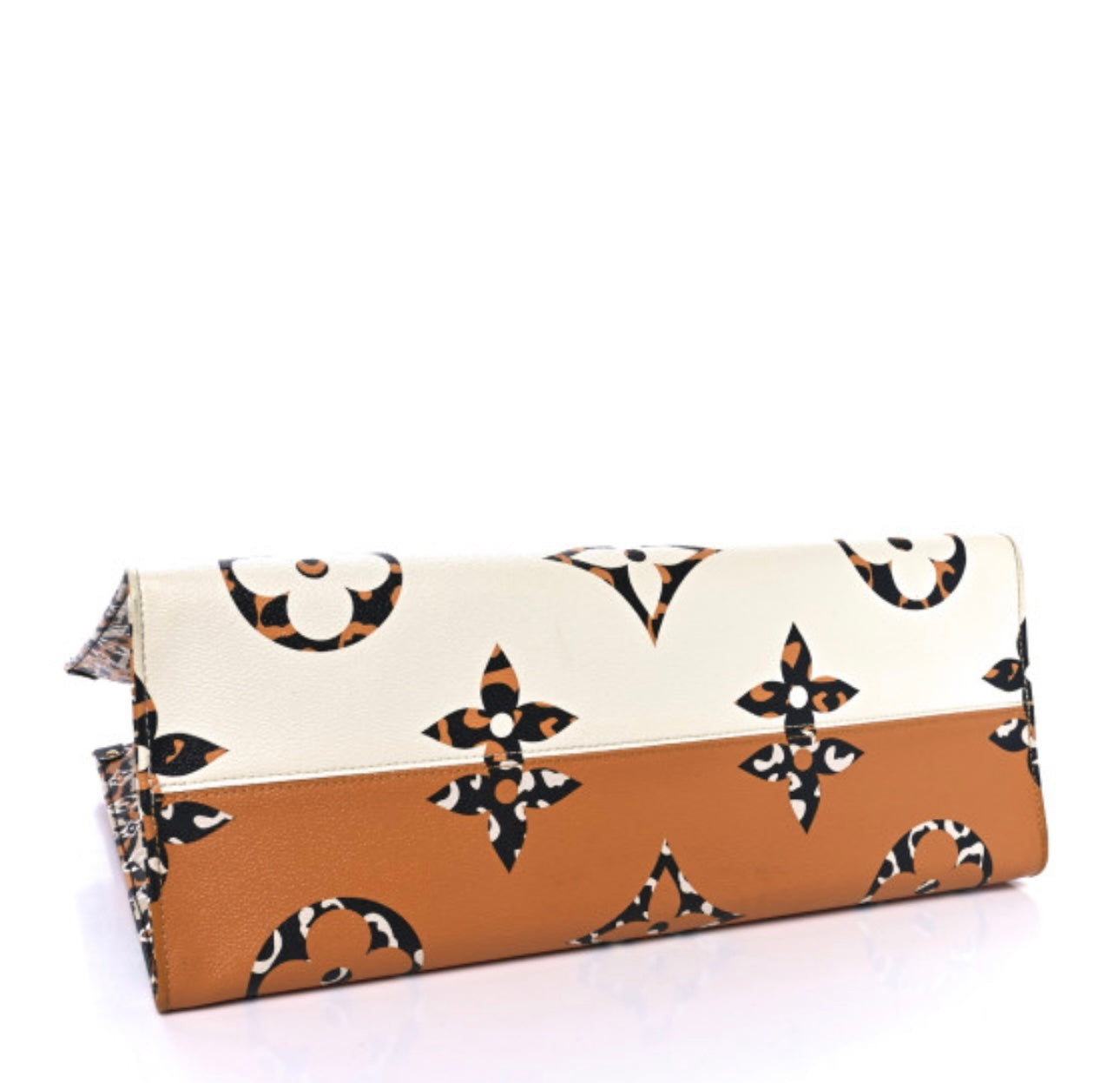 Louis Vuitton Monogram Giant Jungle Onthego GM Ivory