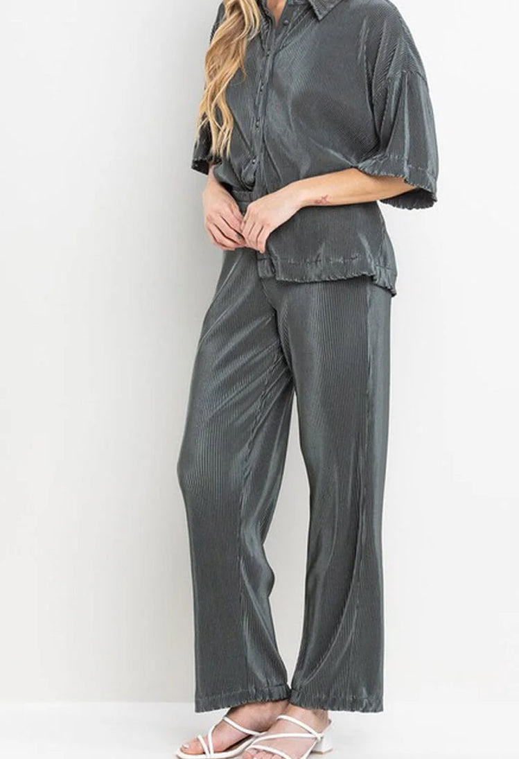 Woman’s short sleeve and pant set