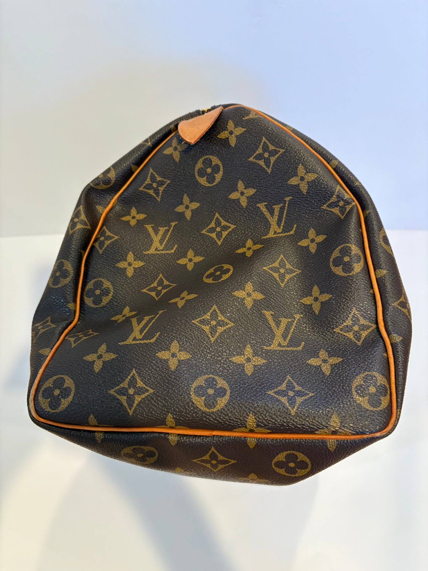 Louis Vuitton Monogram Speedy 35