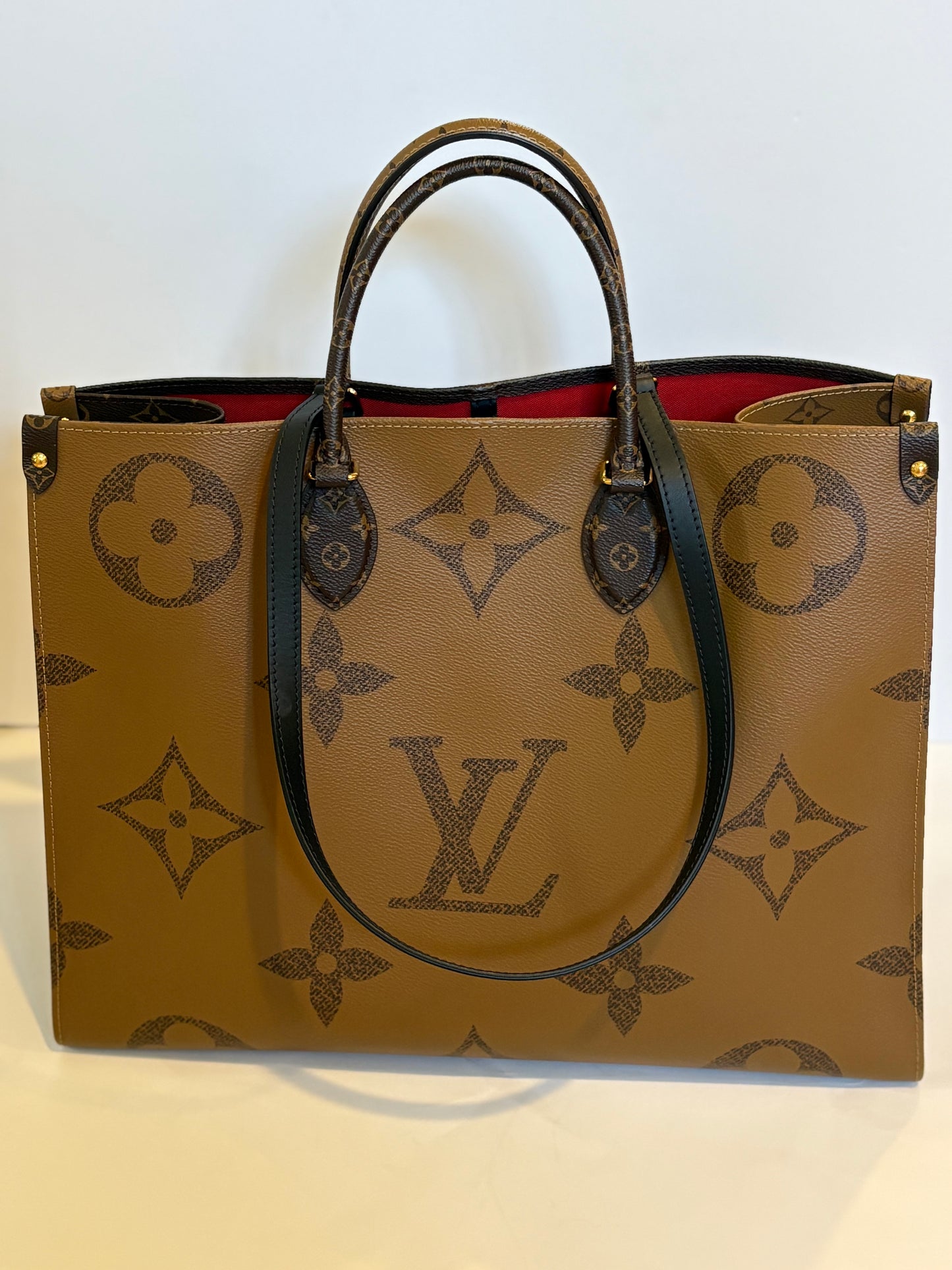 Louis Vuitton Monogram Reverse OnTheGo GM