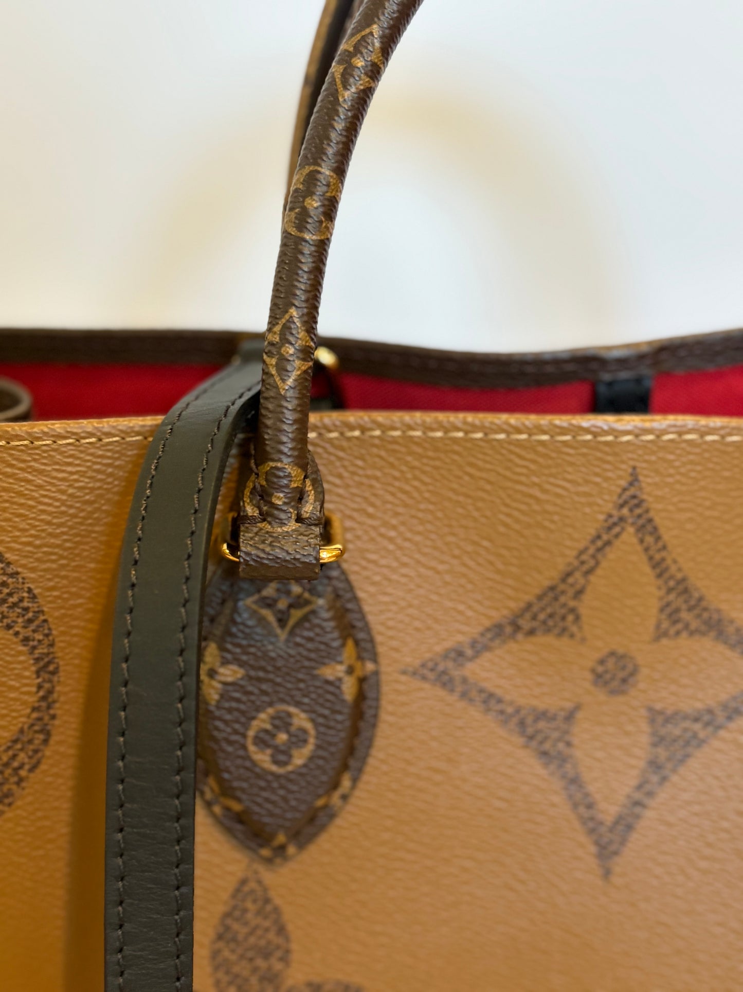 Louis Vuitton Monogram Reverse OnTheGo GM