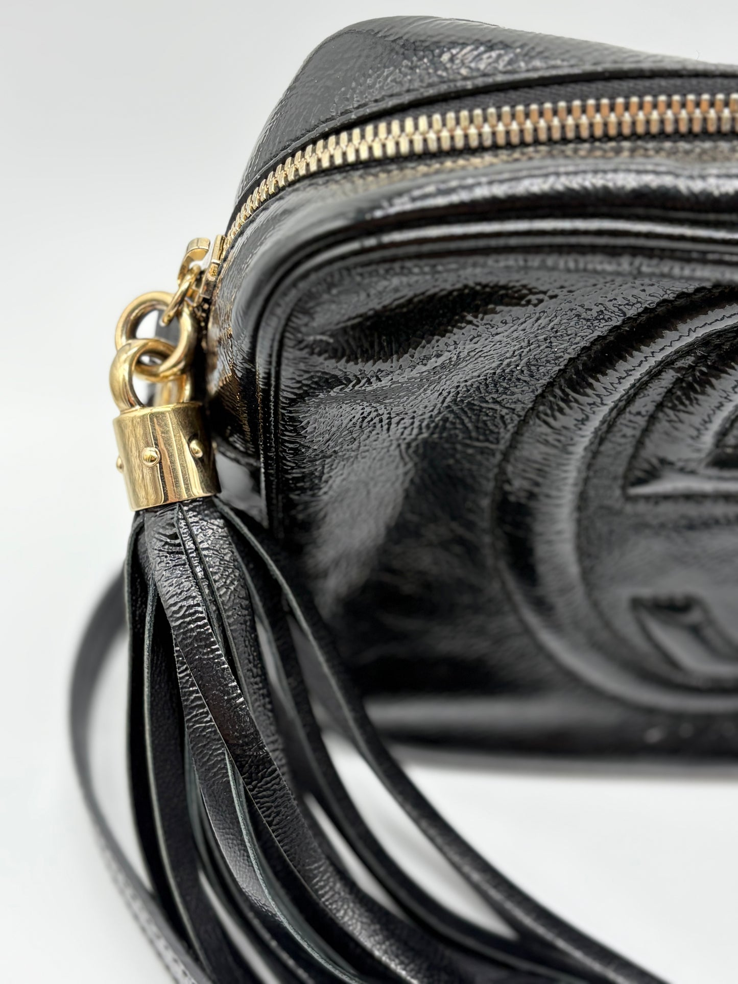 Gucci Patent leather small Soho Disco Bag
