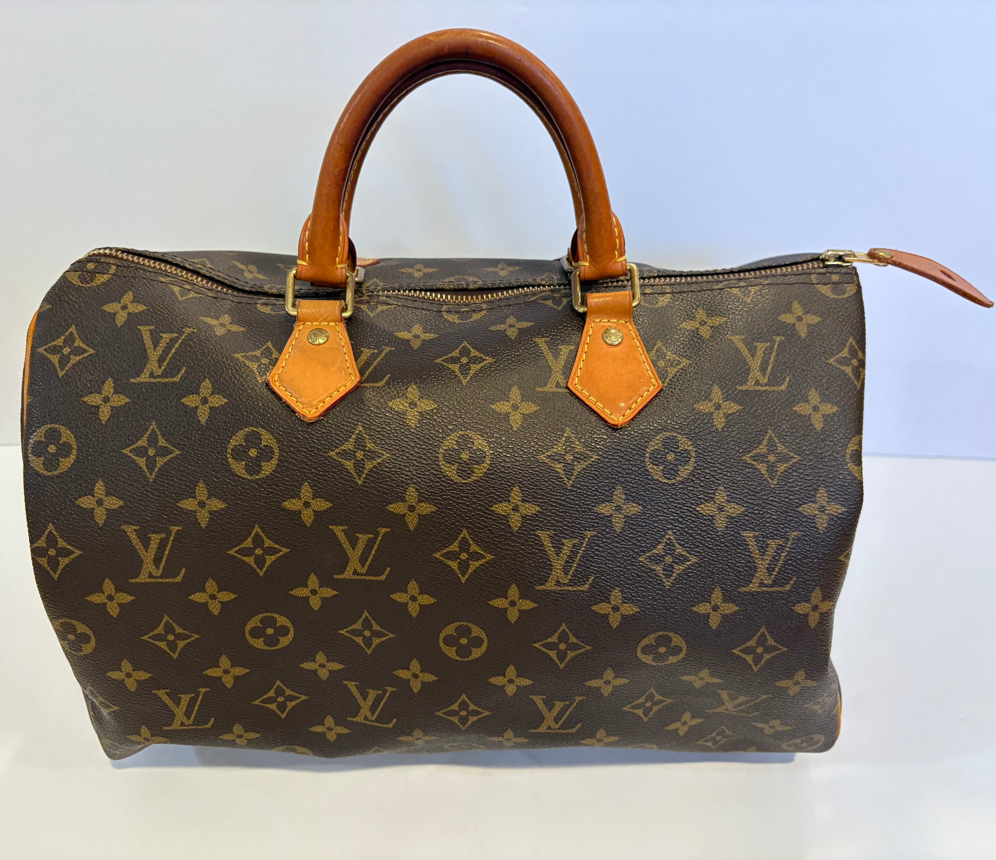 Louis Vuitton Monogram Speedy 35