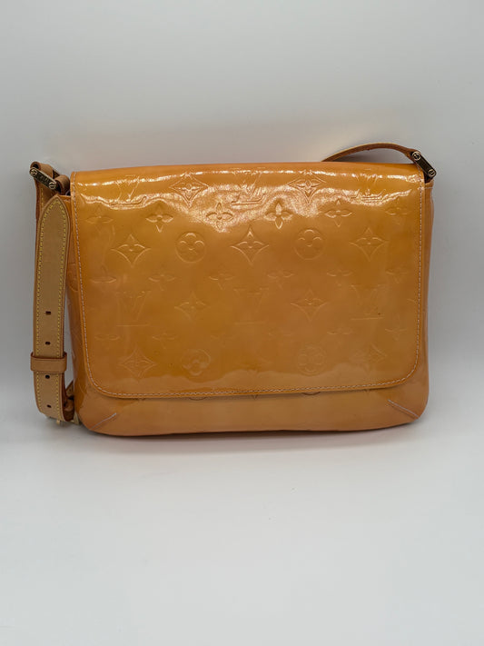 LOUIS VUITTON Monogram Vernis Thompson Street Bag Lime Yellow