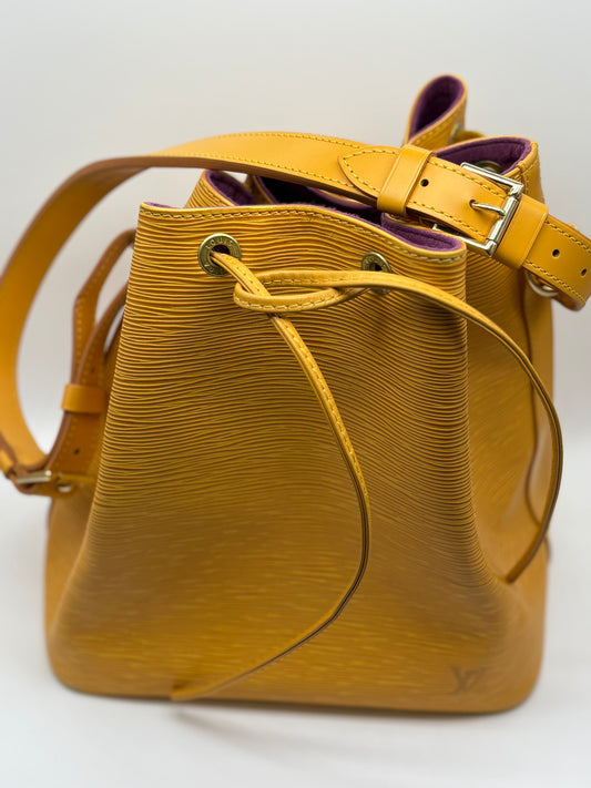 Louis Vuitton Vintage Epi Noe Bag